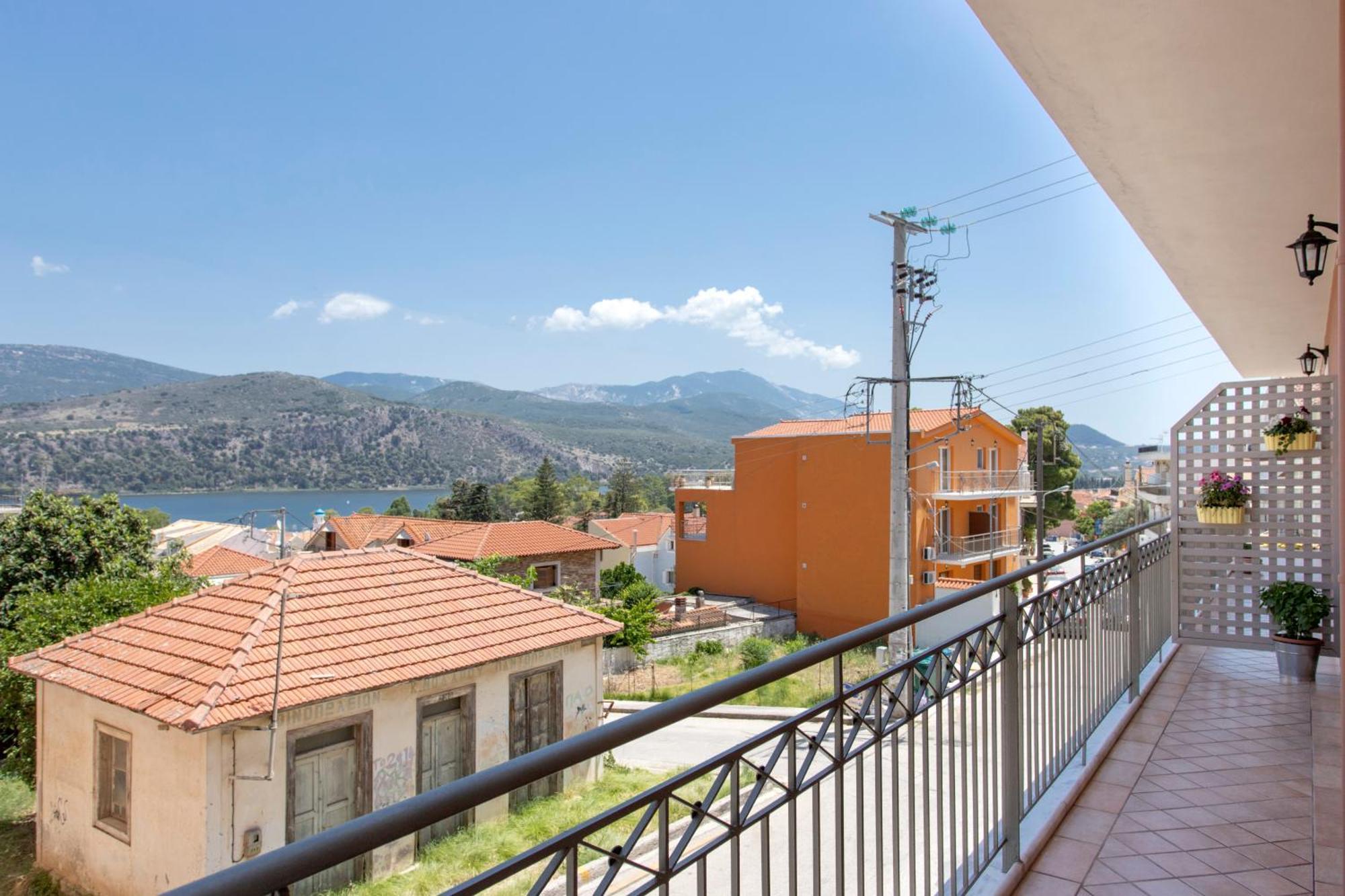 Dina Apartments Argostoli Εξωτερικό φωτογραφία