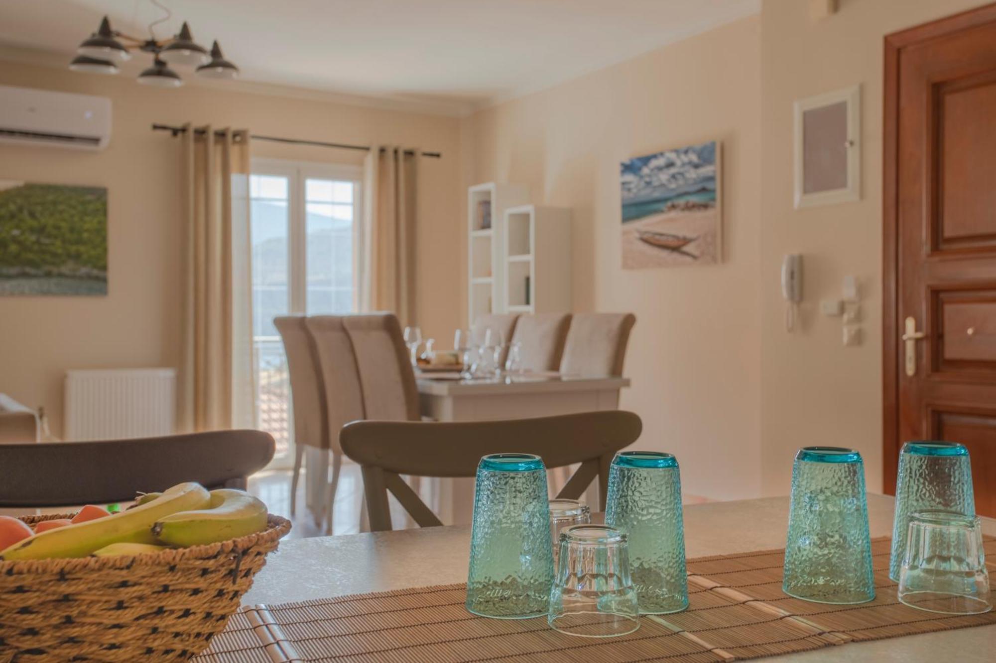 Dina Apartments Argostoli Εξωτερικό φωτογραφία