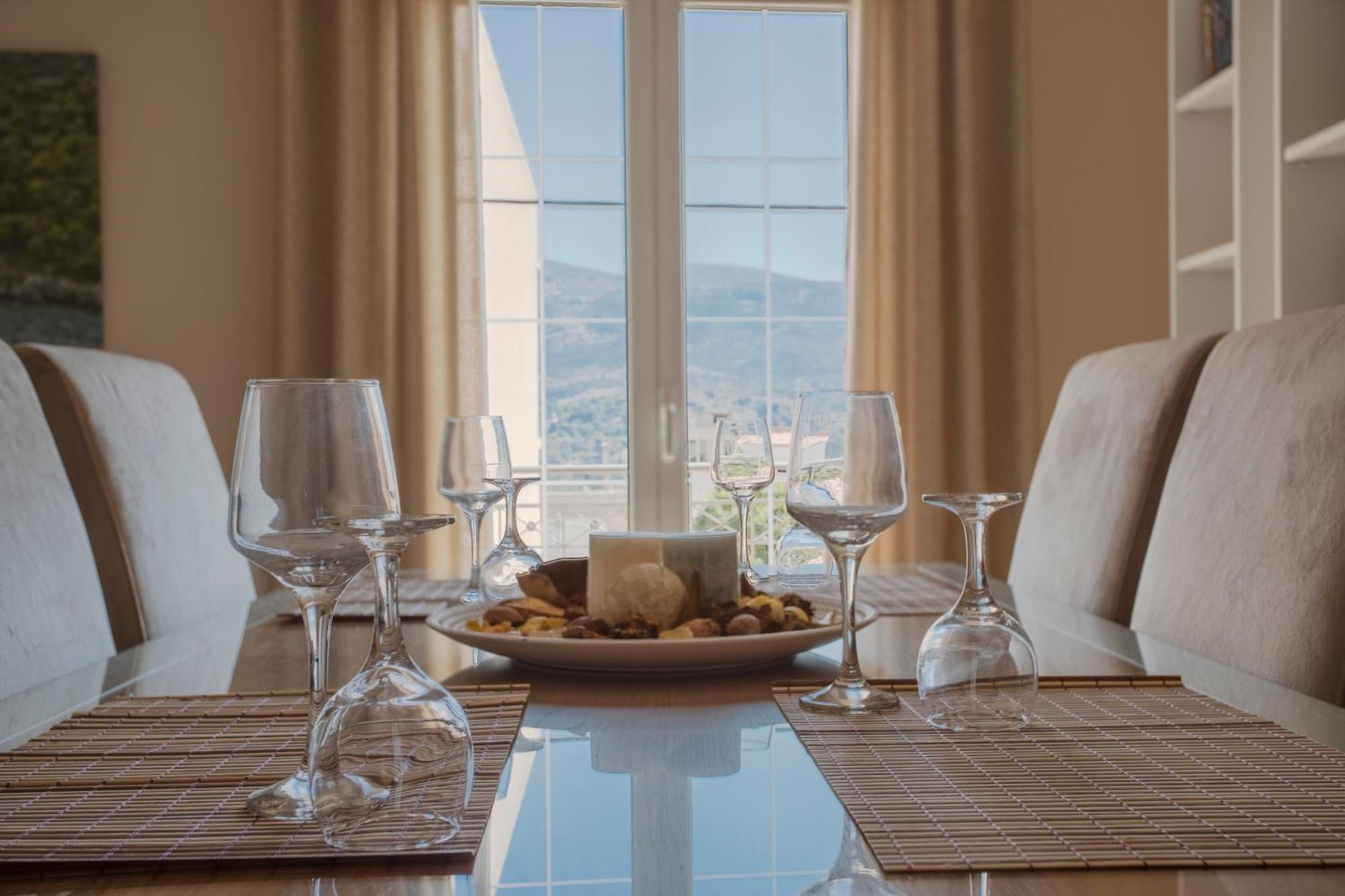 Dina Apartments Argostoli Εξωτερικό φωτογραφία